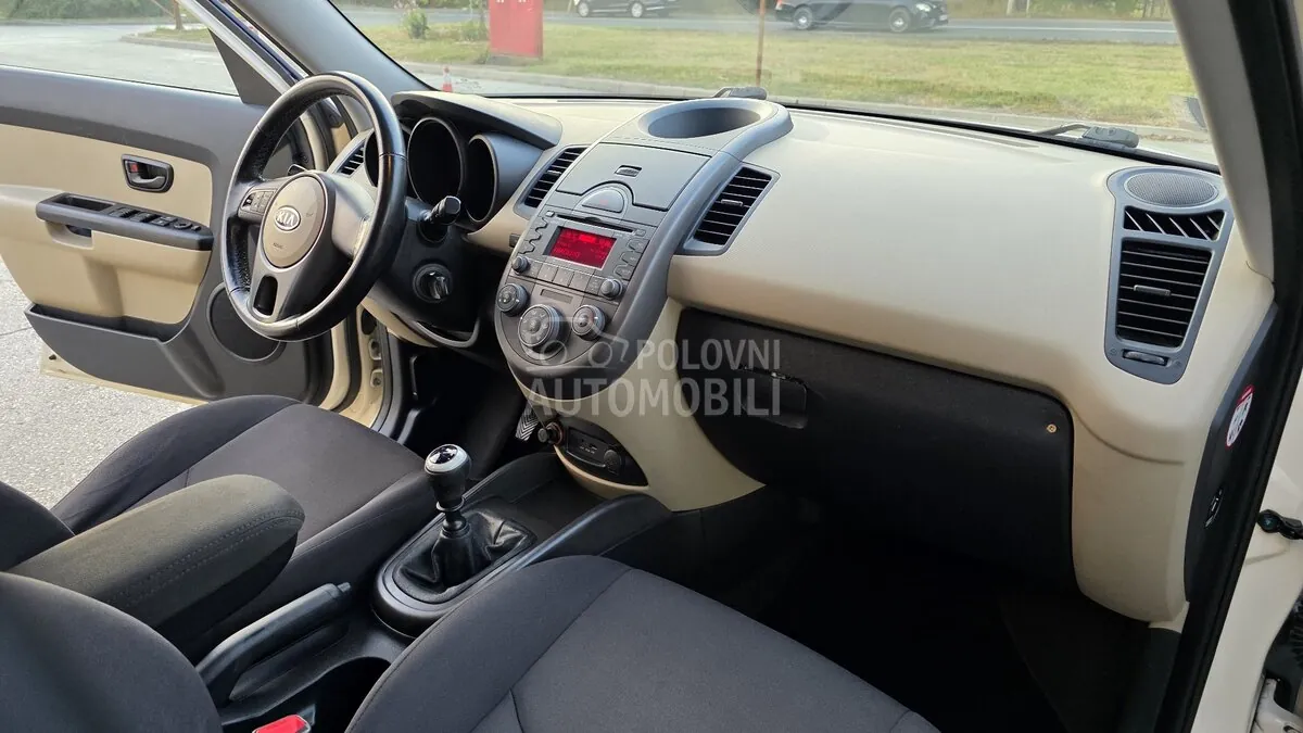Kia Soul 2009 photo 3