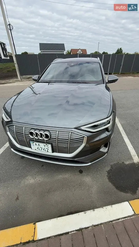 Audi E-Tron