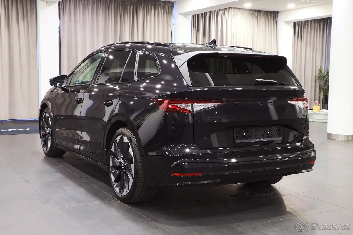 Skoda Enyaq 2023 photo 5