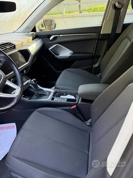Audi Q3 2023 photo 4