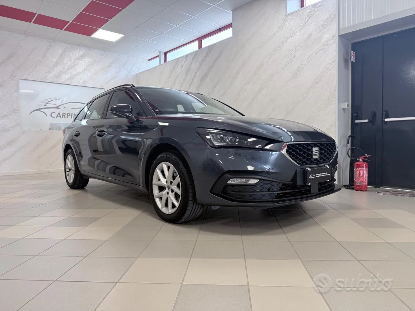 Seat Leon 2024 photo 4