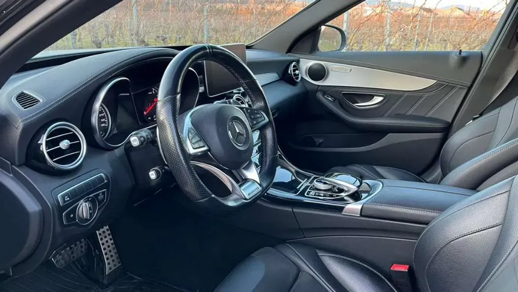 Mercedes-Benz C-Class 2017 photo 3