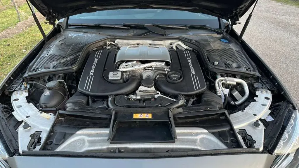 Mercedes-Benz C-Class 2017 photo 2