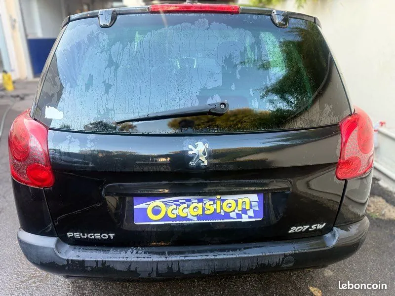 Peugeot 207 2008 photo 4