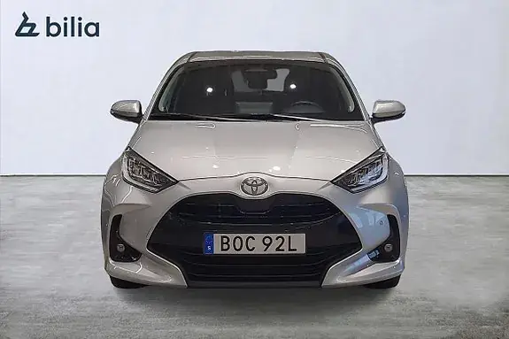 Toyota Yaris 2024 photo 2