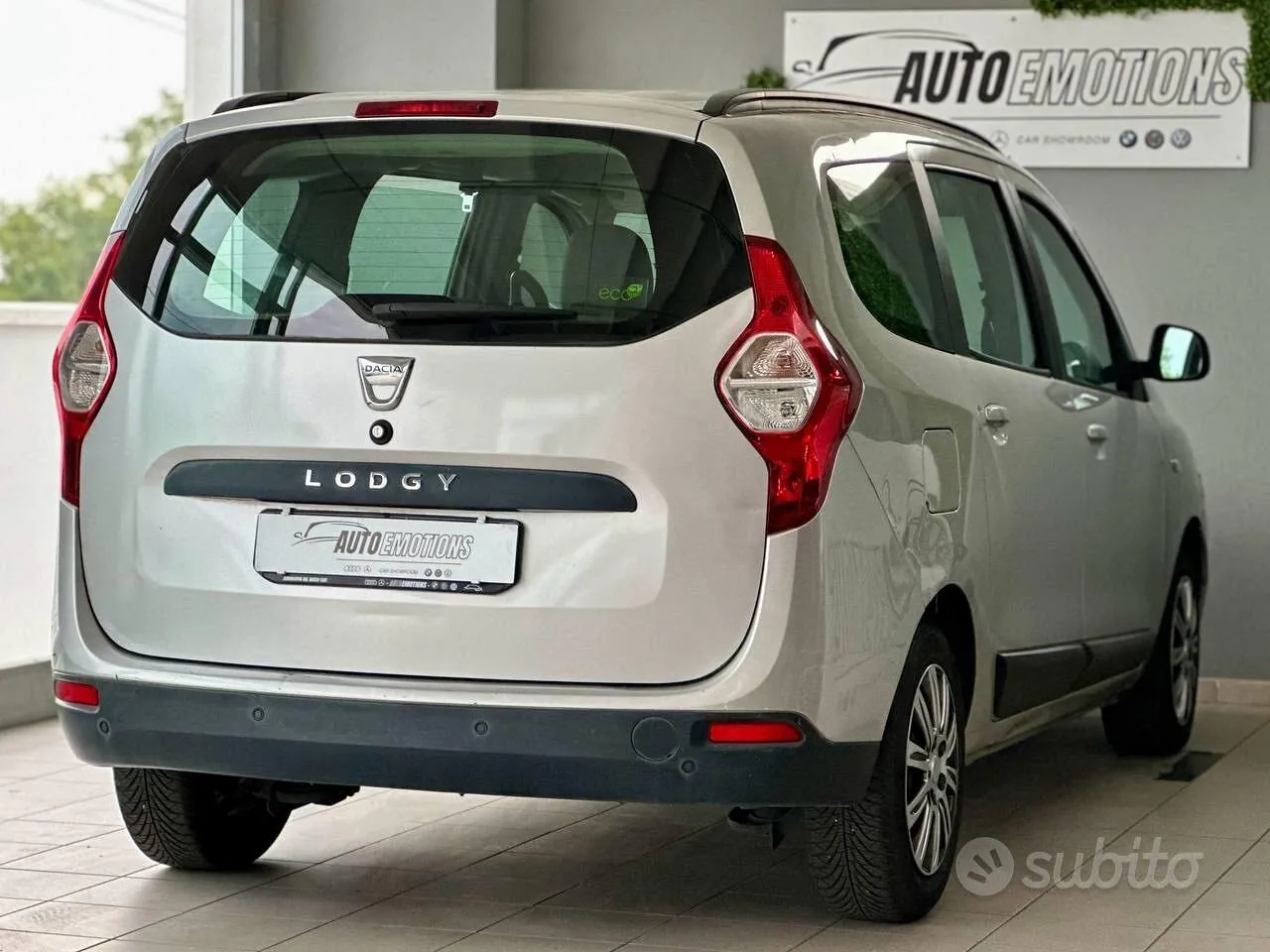 Dacia Lodgy 2013 photo 4