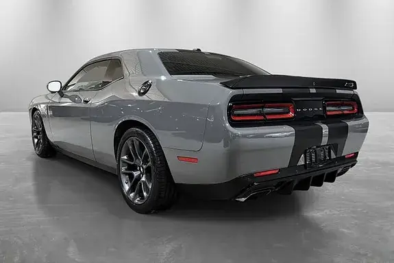 Dodge Challenger 2017 photo 5