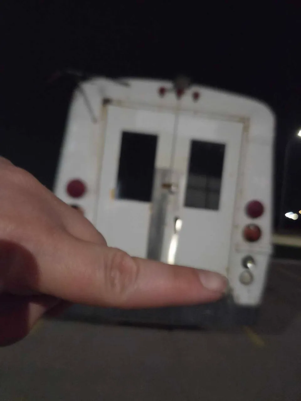Ford E-350 1995 photo 2