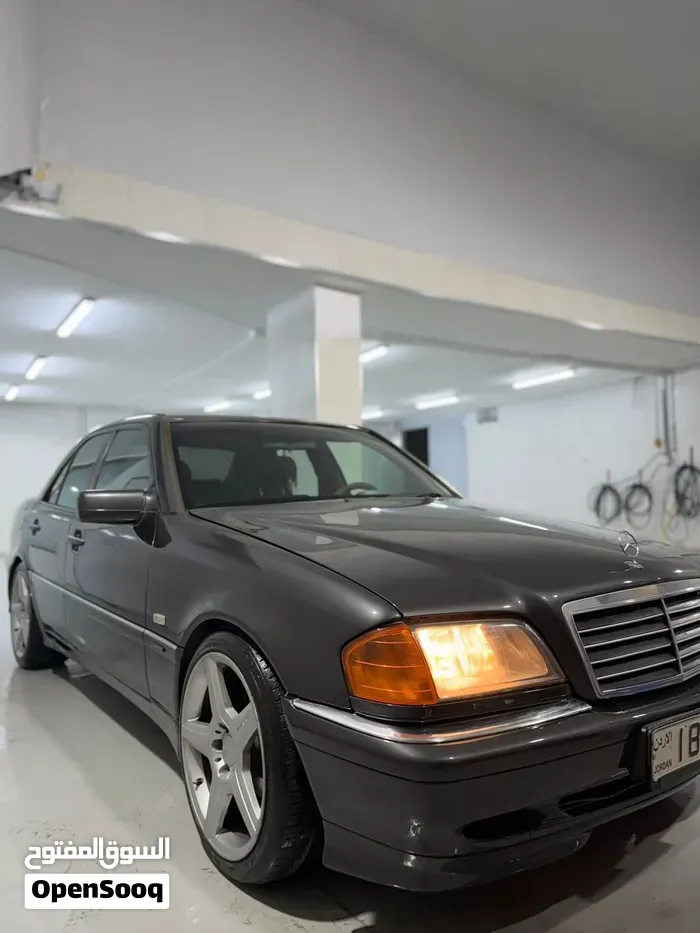 Mercedes-Benz C-Class 1994 photo 2