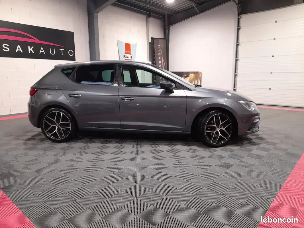 Seat Leon 2017 photo 2
