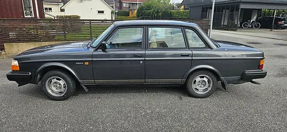 Volvo 240
