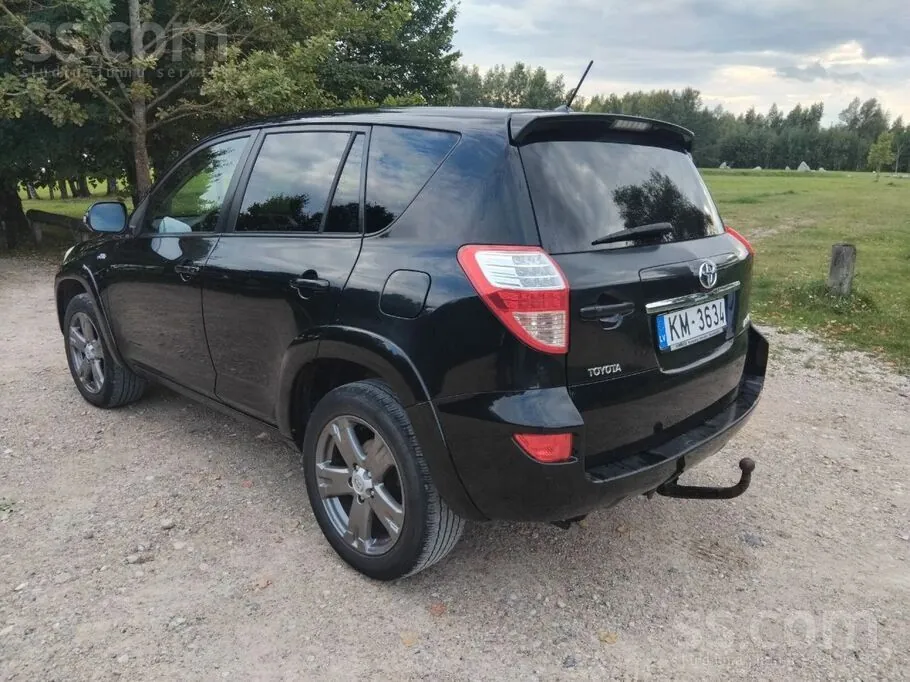 Toyota Rav4 2009 photo 2