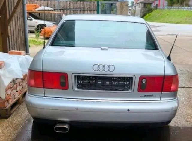 Audi A8 2002 photo 3