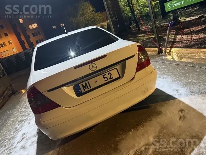 Mercedes-Benz E200 2006 photo 4
