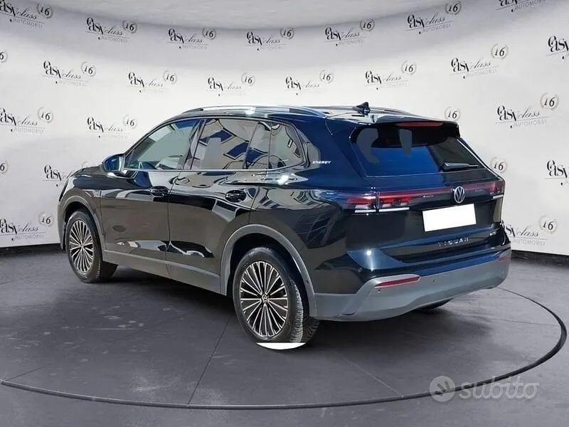 Volkswagen Tiguan 2026 photo 2