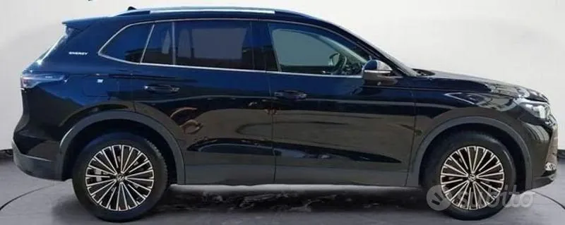 Volkswagen Tiguan 2026 photo 5