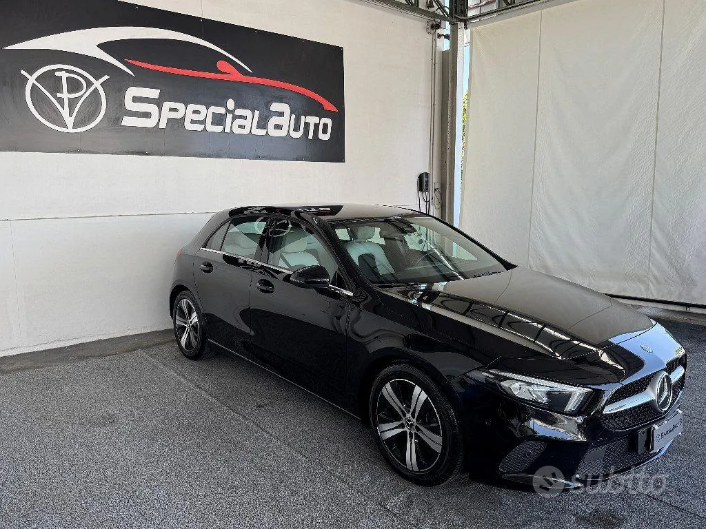 Mercedes-Benz A 180 2018 photo 2