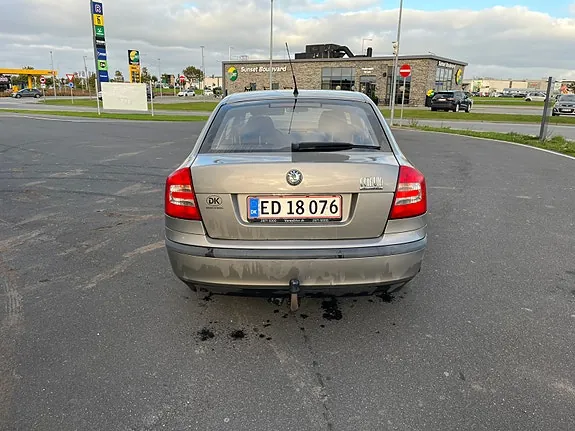 Skoda Octavia 2007 photo 4