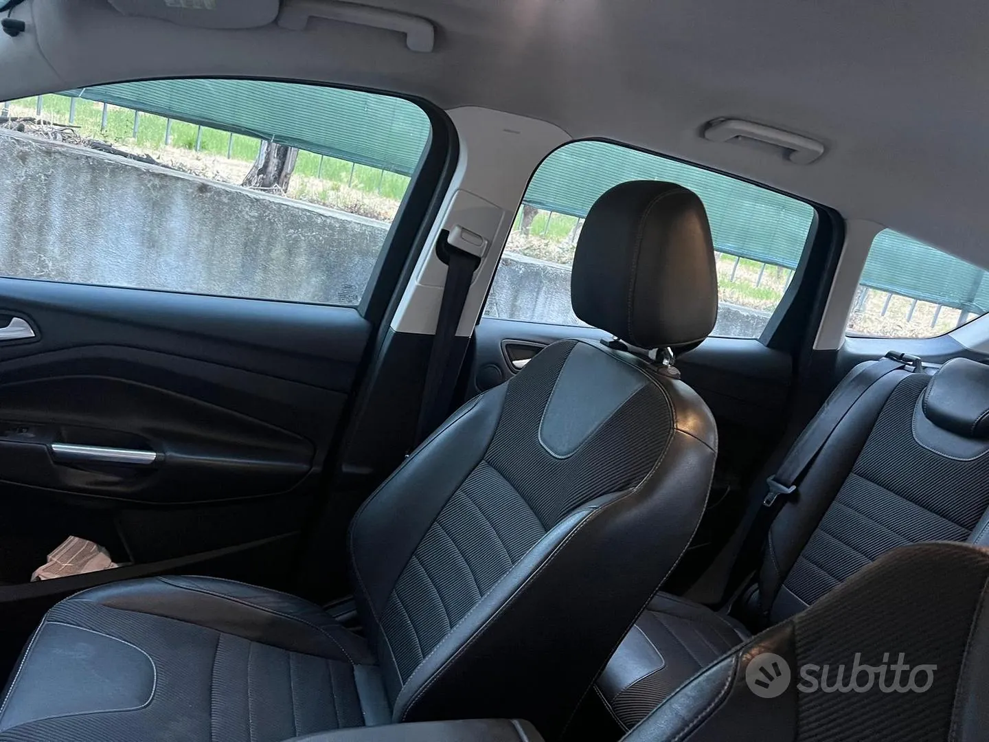 Ford Kuga 2013 photo 4