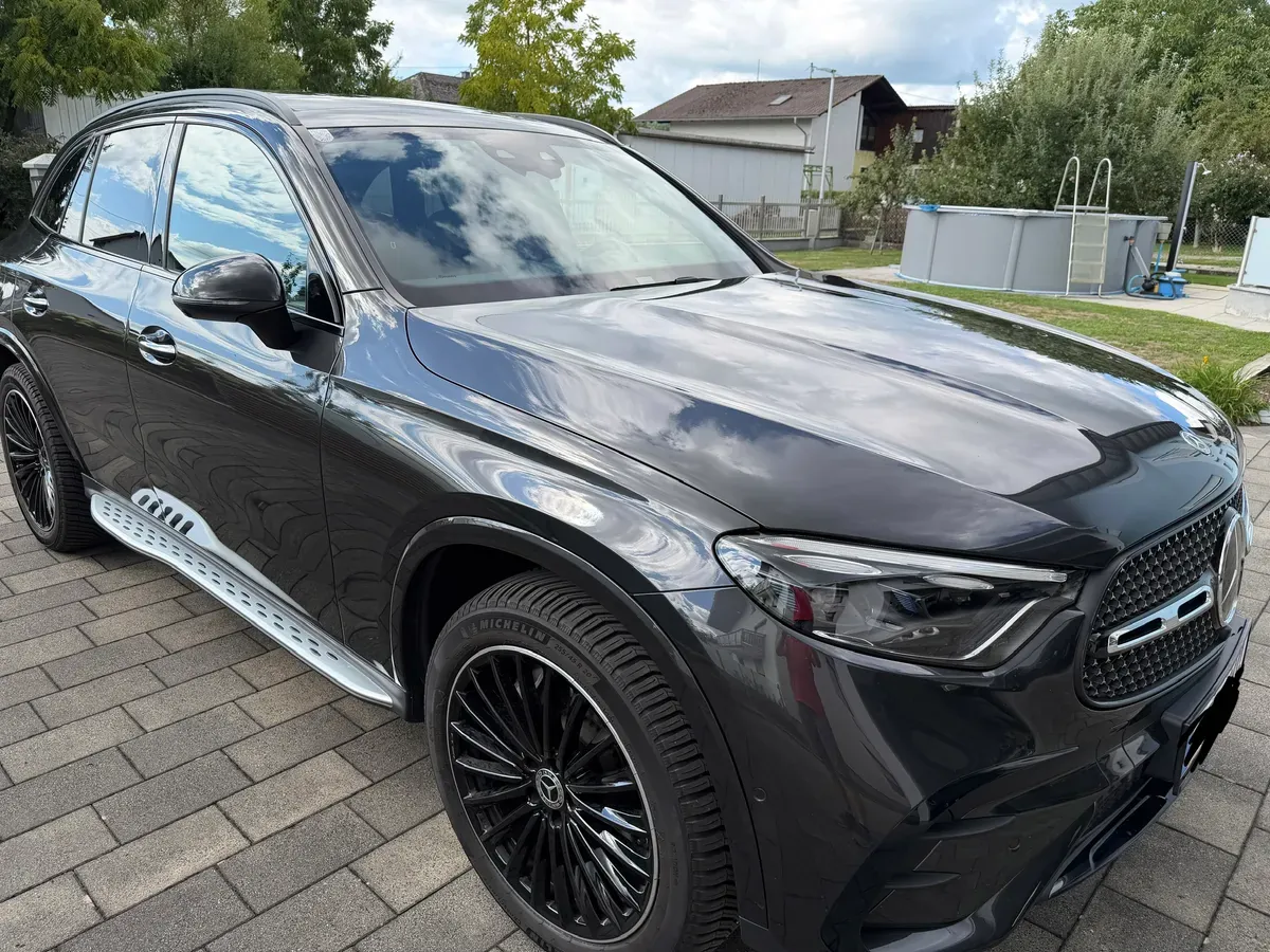 Mercedes-Benz Glc-Class 2024 photo 2