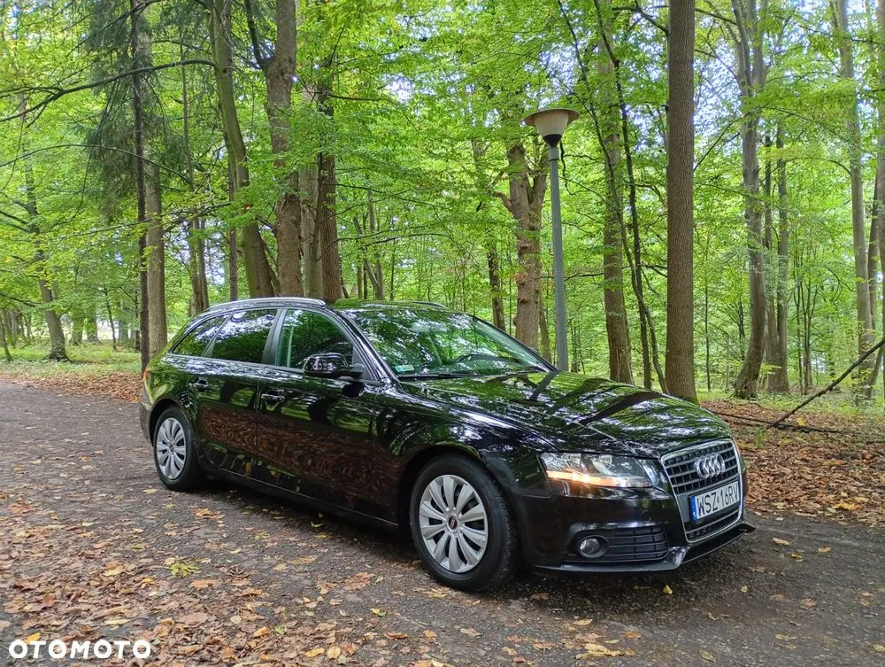 Audi A4 Avant 2011 photo 5