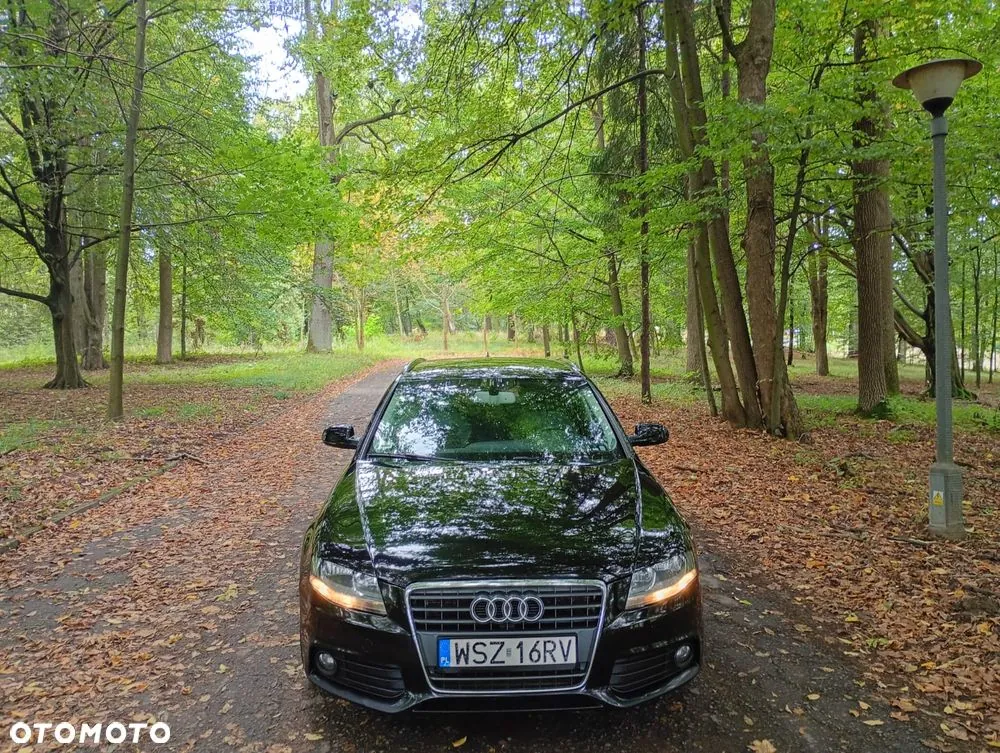 Audi A4 Avant 2011 photo 4