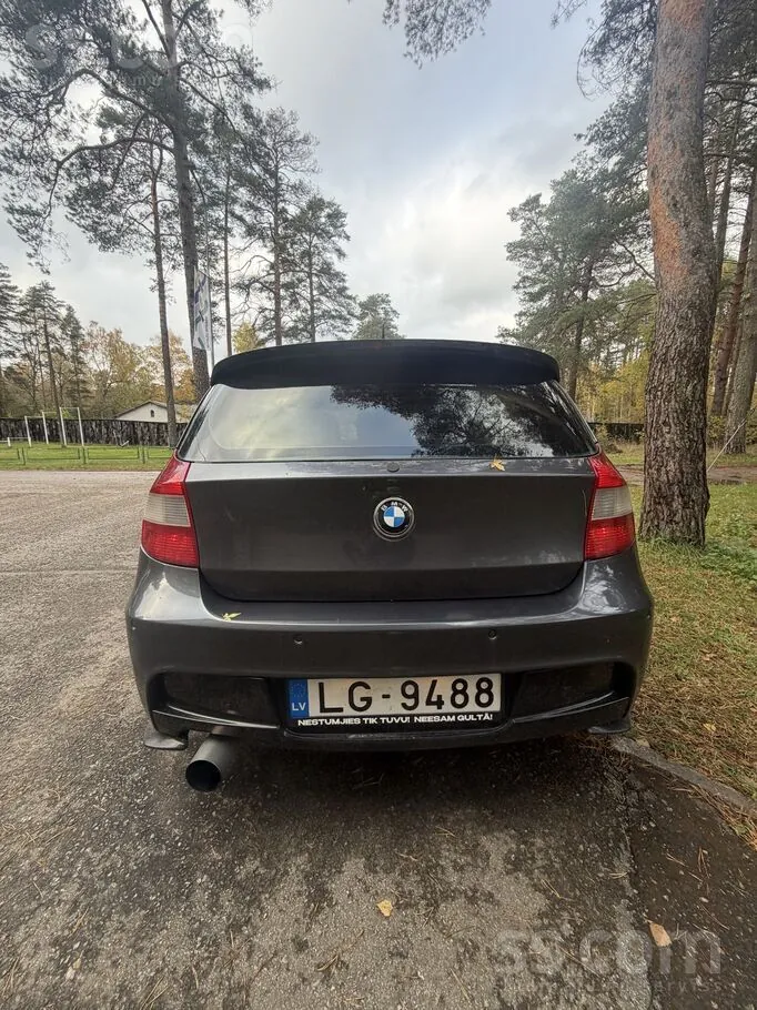 BMW 118 2004 photo 3