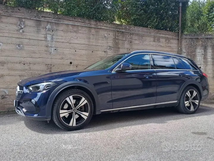 Mercedes-Benz C 220D 2023 photo 3