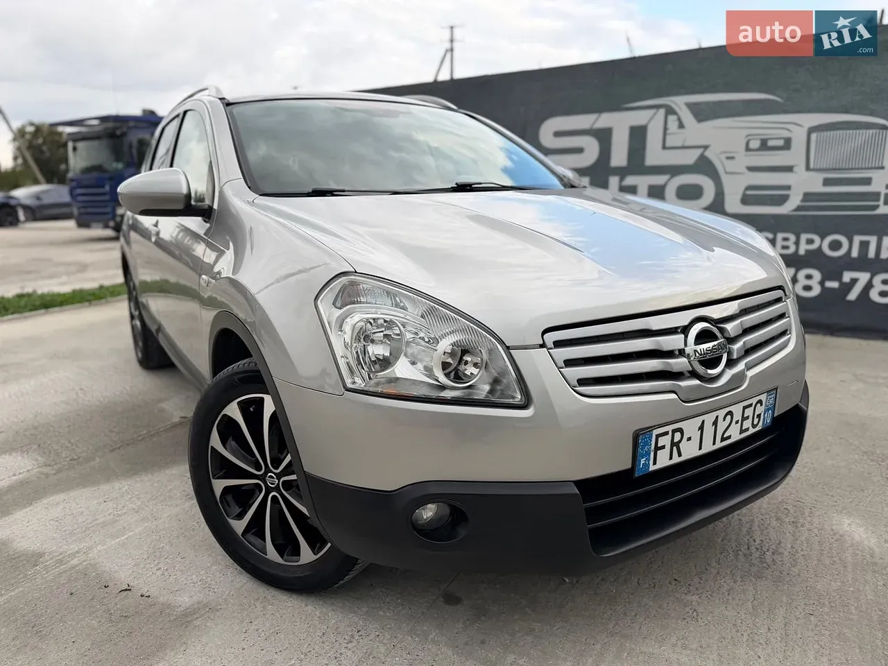 Nissan Qashqai+2 2009 photo 5