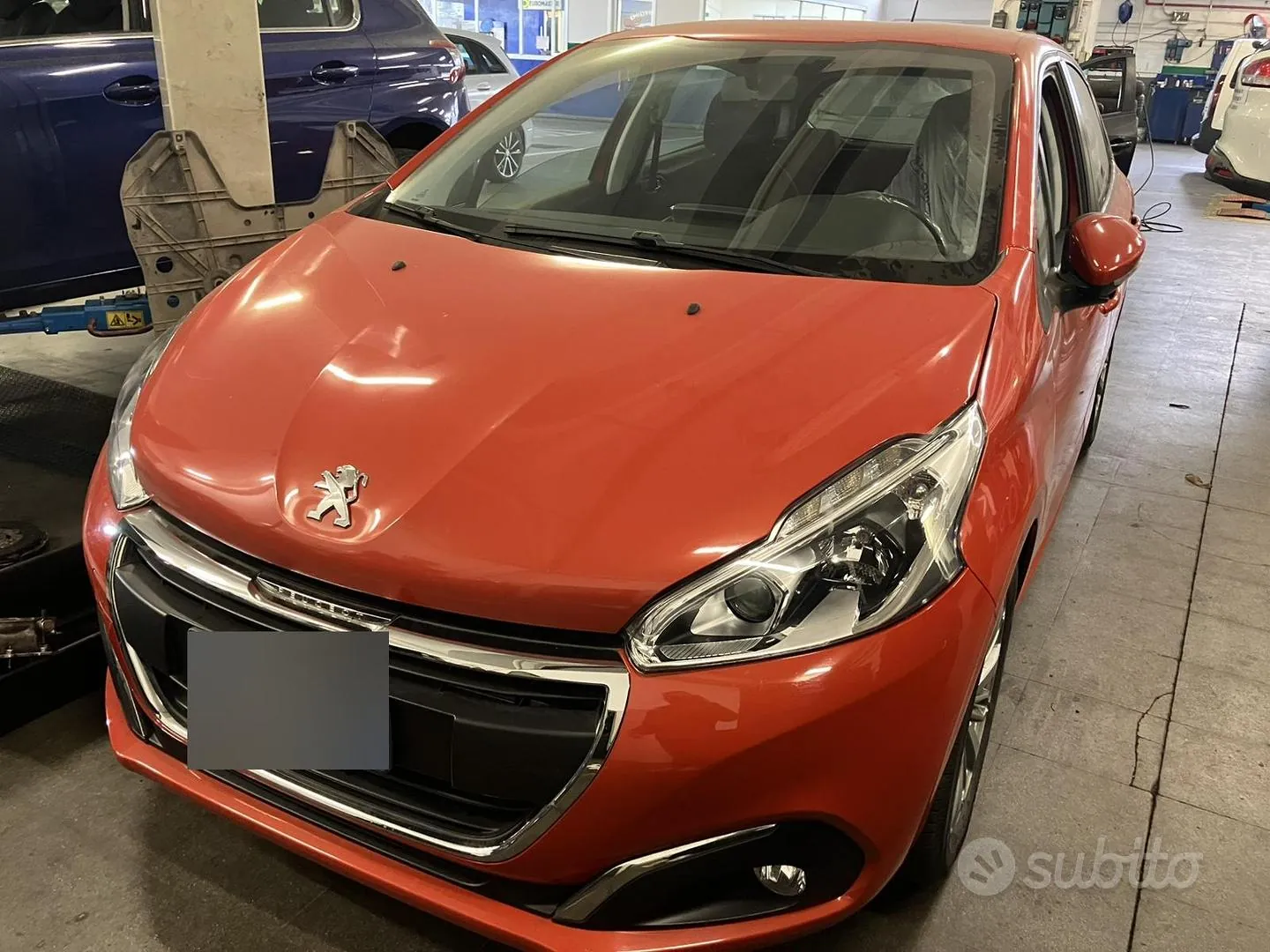 Peugeot 208 2015 photo 2