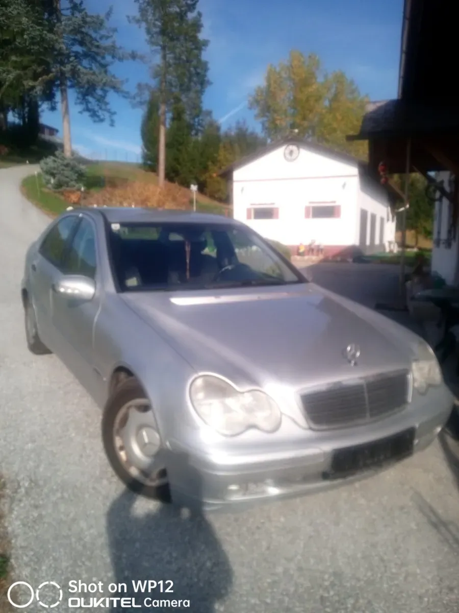 Mercedes-Benz 190