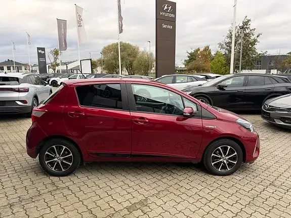 Toyota Yaris 2019 photo 3