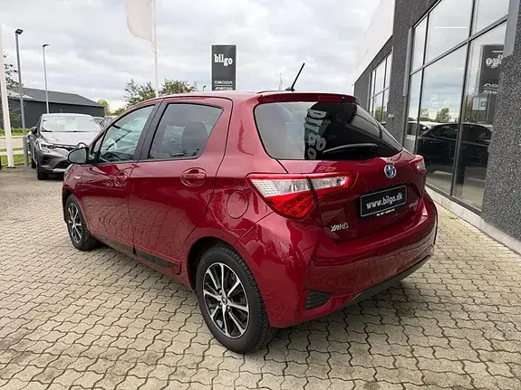 Toyota Yaris 2019 photo 4