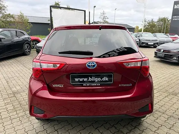 Toyota Yaris 2019 photo 5