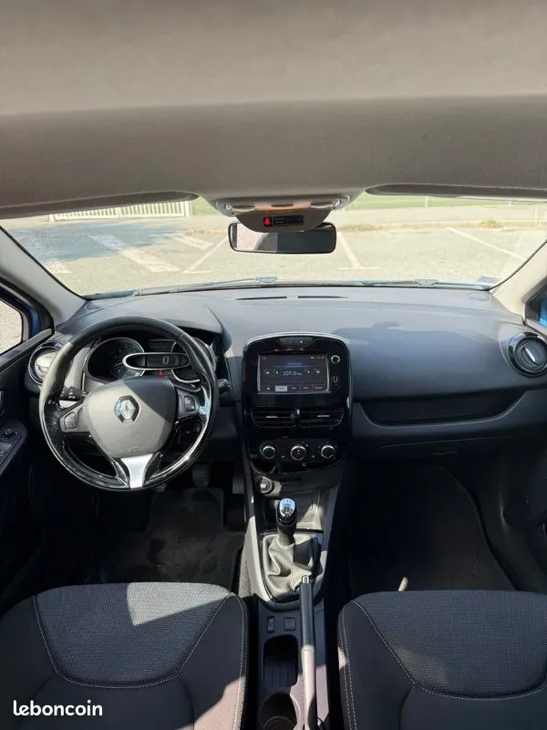Renault Clio 2015 photo 3