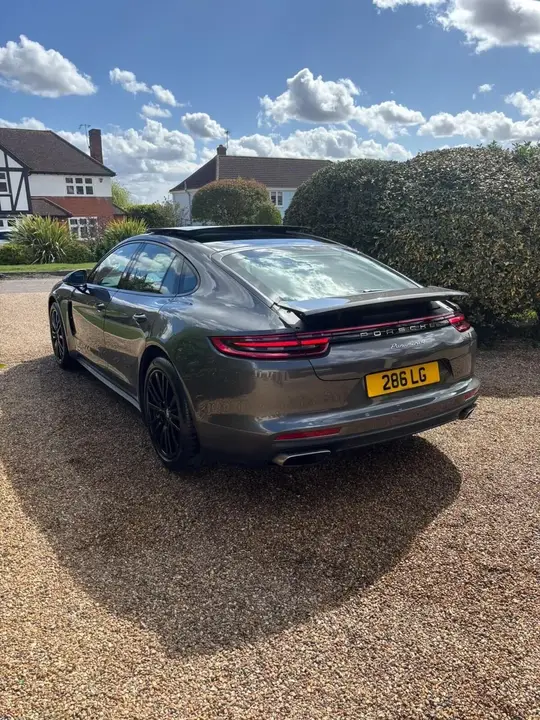 Porsche Panamera 2017 photo 5