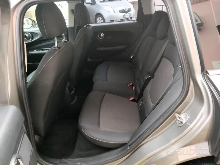 Mini Mini Clubman 2016 photo 4