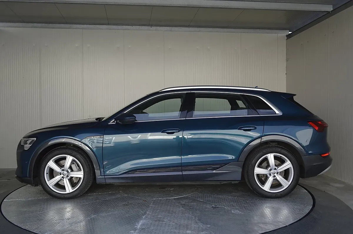 Audi E-Tron 2019 photo 3