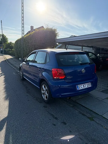 Volkswagen Polo 2010 photo 4