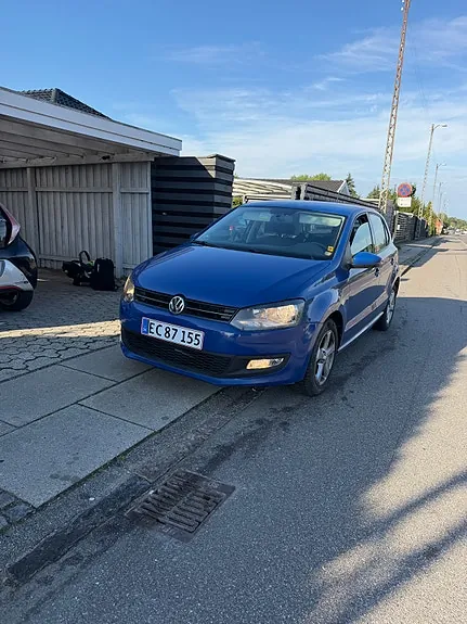 Volkswagen Polo 2010 photo 3