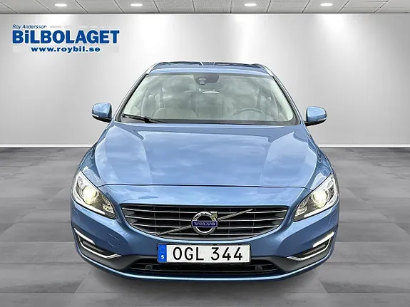 Volvo V60 2017 photo 4