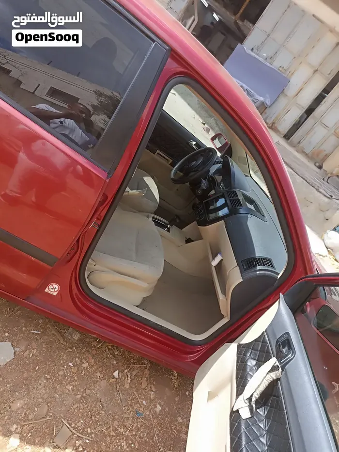 Volkswagen Polo 2005 photo 3