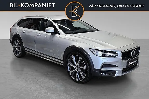 Volvo V90 Cross Country