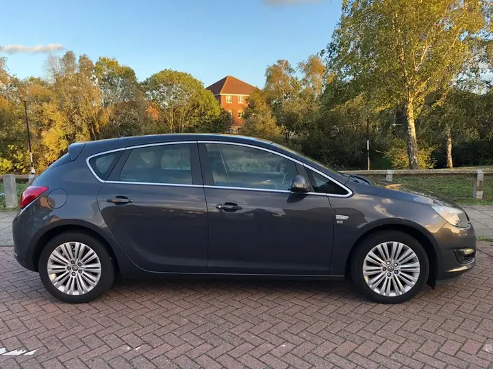 Vauxhall Astra