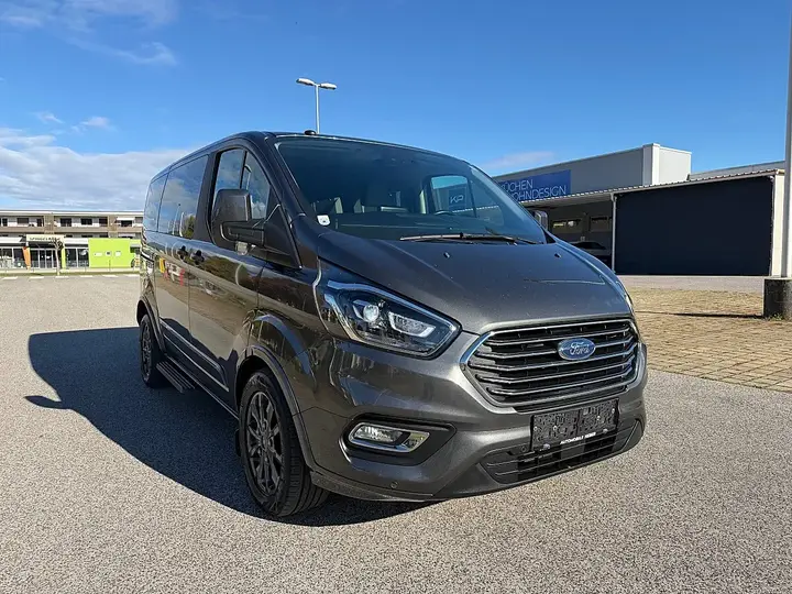 Ford Tourneo Custom 2019 photo 3