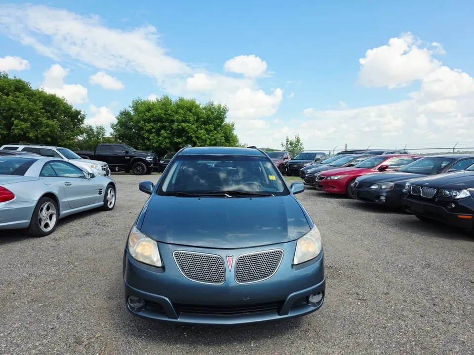 Pontiac Vibe 2008 photo 2