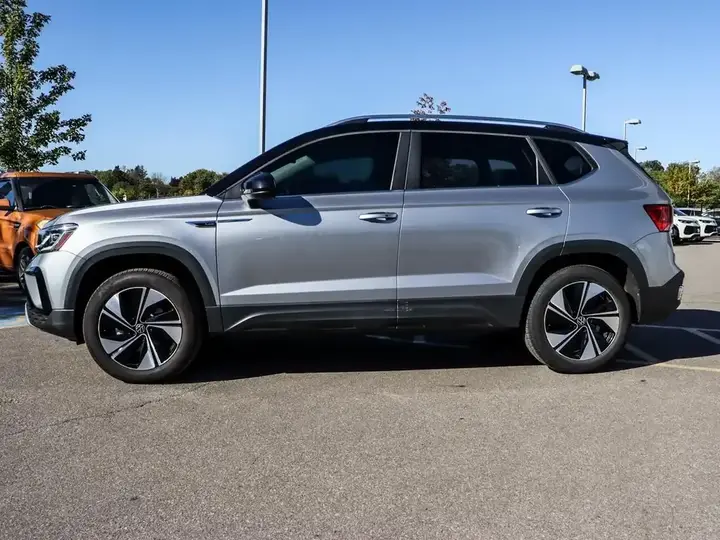 Volkswagen Taos 2024 photo 5