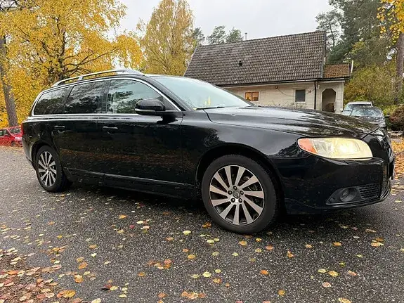 Volvo V70 2013 photo 5
