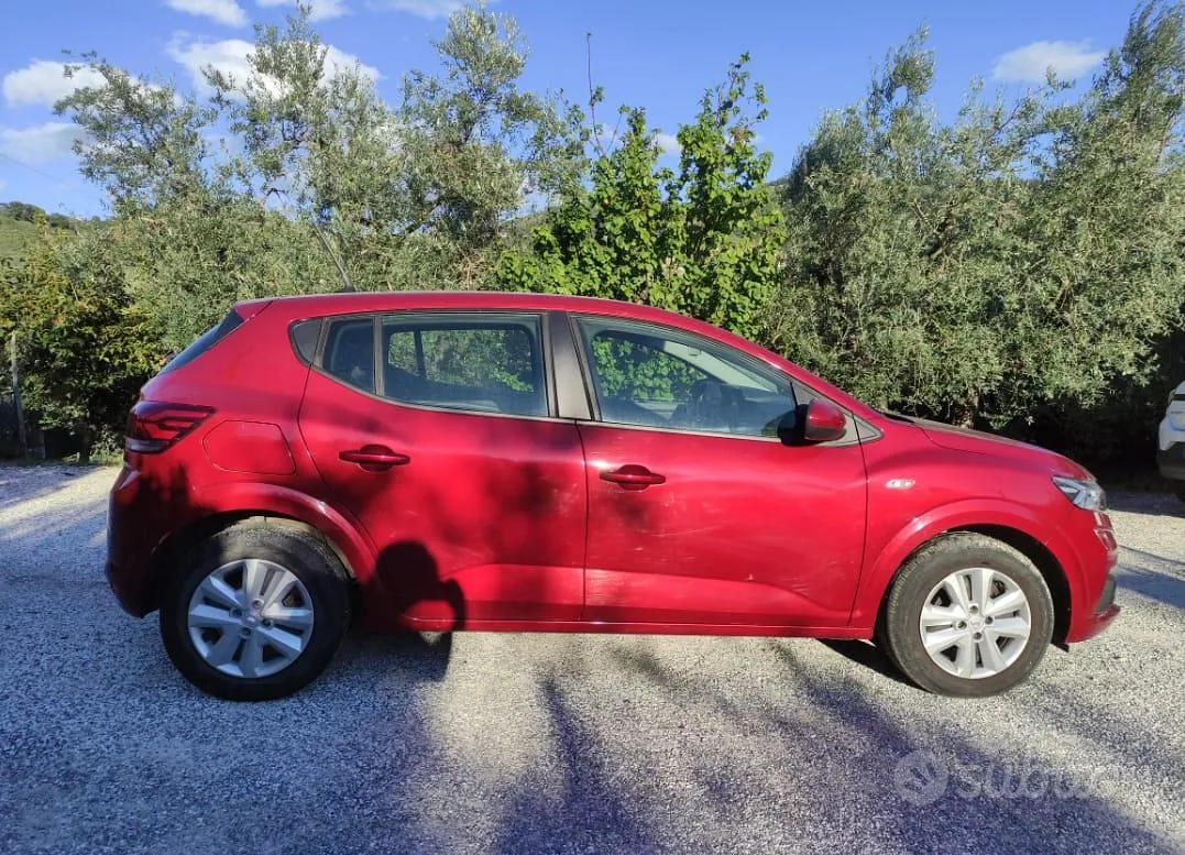 Dacia Sandero 2022 photo 3