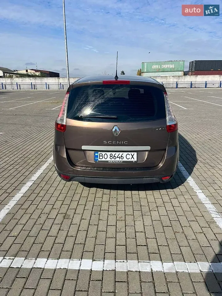 Renault Grand Scenic 2009 photo 5